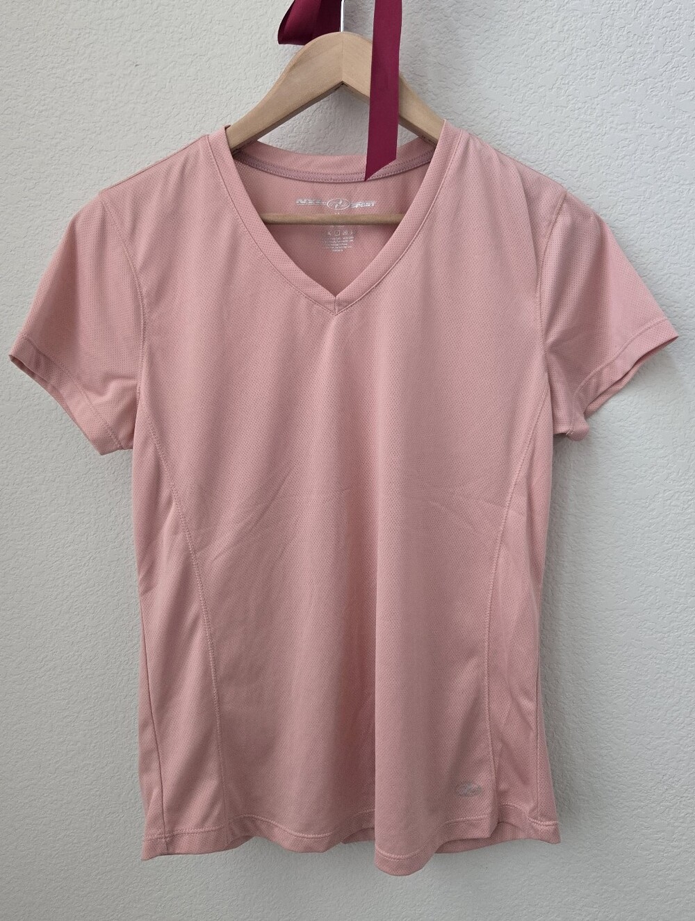 Bundle (7) Active Shirts - Picture 3 of 9
